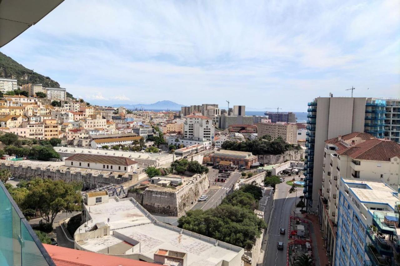 Seaside Serenity Oasis - High Floor - Stunning Views Gibraltar Bagian luar foto