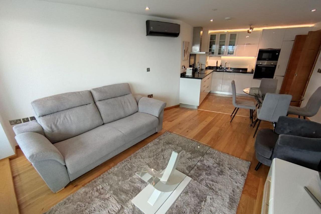 Seaside Serenity Oasis - High Floor - Stunning Views Gibraltar Bagian luar foto
