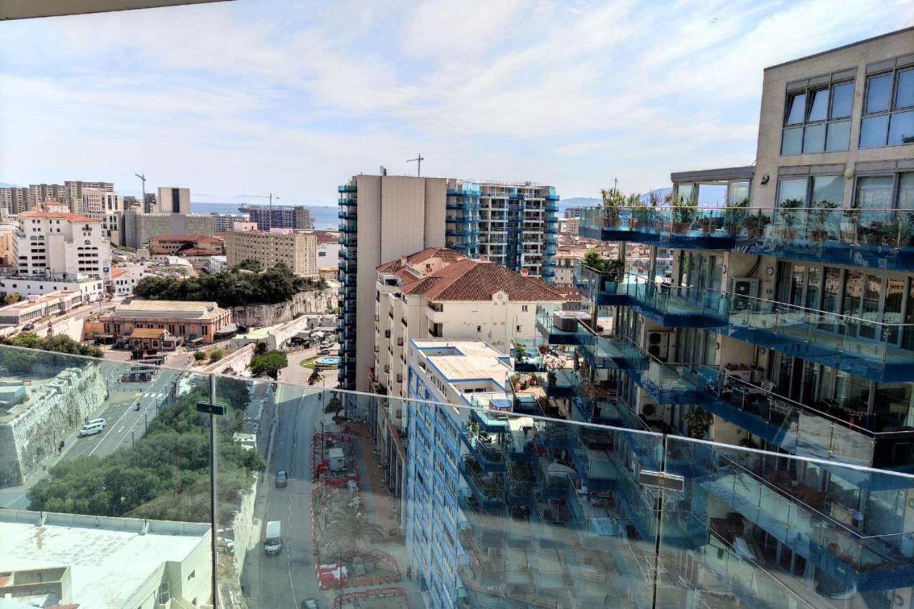 Seaside Serenity Oasis - High Floor - Stunning Views Gibraltar Bagian luar foto