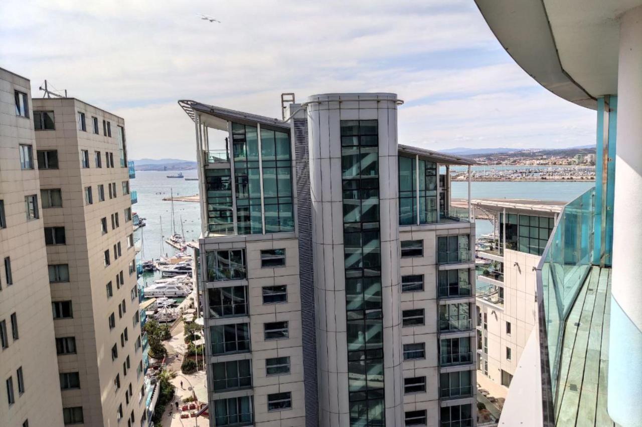 Seaside Serenity Oasis - High Floor - Stunning Views Gibraltar Bagian luar foto