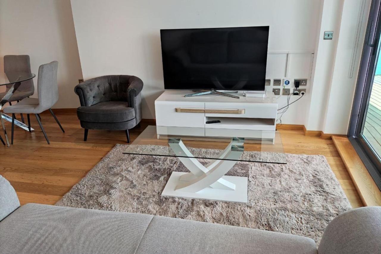 Seaside Serenity Oasis - High Floor - Stunning Views Gibraltar Bagian luar foto
